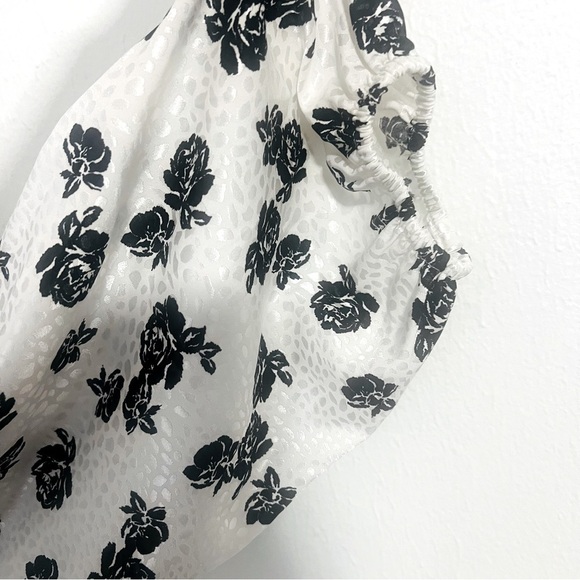 Lane Bryant Women’s Plus Size 24 Metallic Floral Button Front Blouse Business - Picture 4 of 9